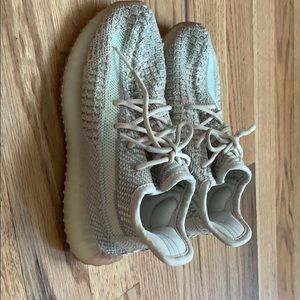 Toddler Yeezy Boost 350